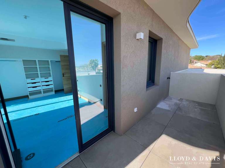 Appartement Castelnau-le-Lez - 2 chambres - 102m²