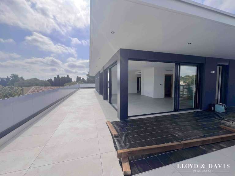 Apartment Castelnau-le-Lez - 2 bedrooms - 118m²
