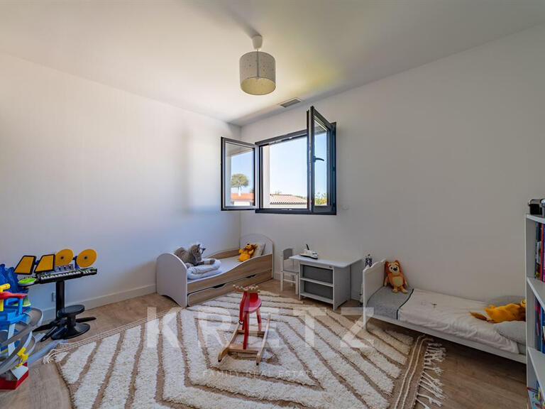 Maison Castelnau-le-Lez - 4 chambres - 135m²