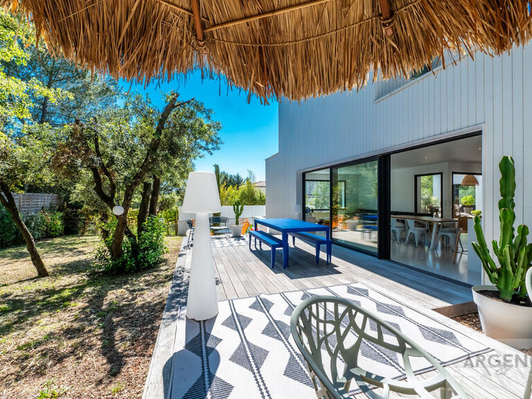 Maison Castelnau-le-Lez - 6 chambres - 230m²