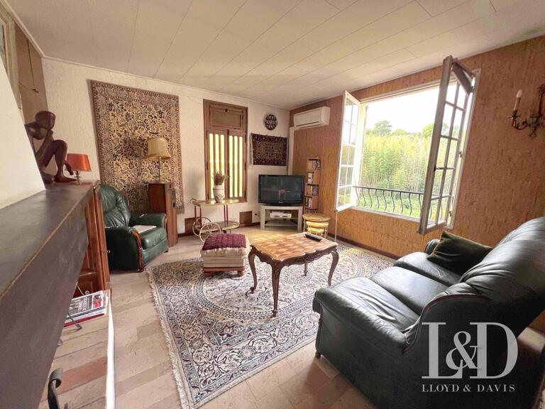 House Castelnau-le-Lez - 8 bedrooms - 390m²