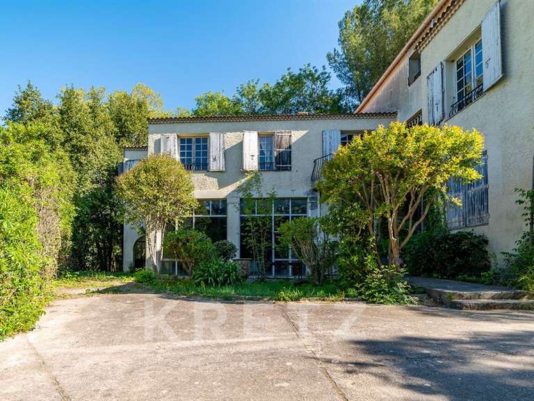 House Castelnau-le-Lez - 9 bedrooms - 429m²