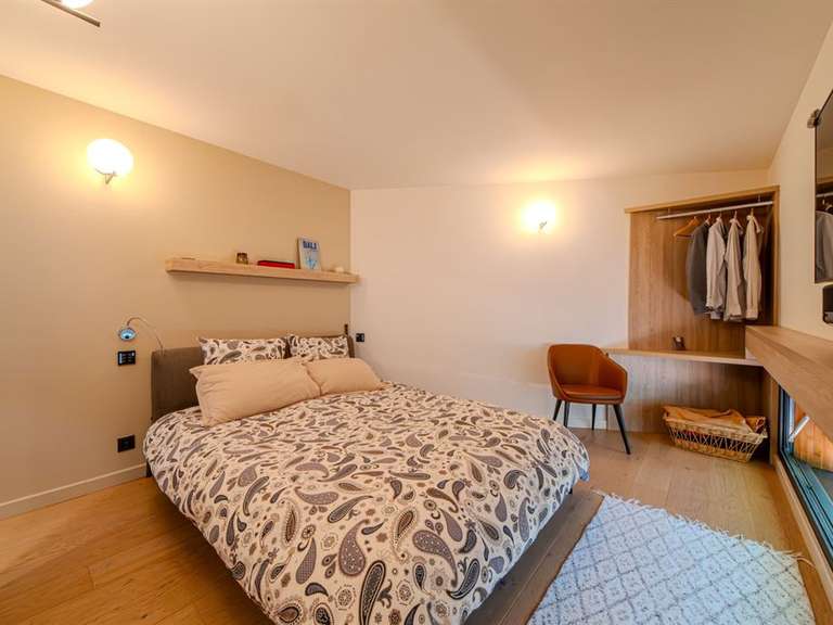 Maison Castelnau-le-Lez - 5 chambres - 313m²