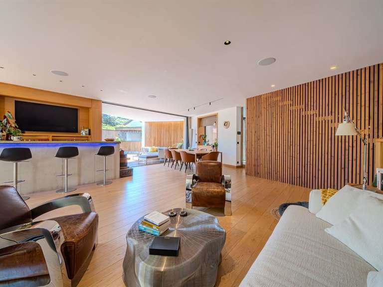 Maison Castelnau-le-Lez - 5 chambres - 313m²