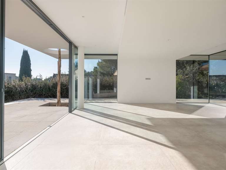 House Castelnau-le-Lez - 4 bedrooms - 300m²