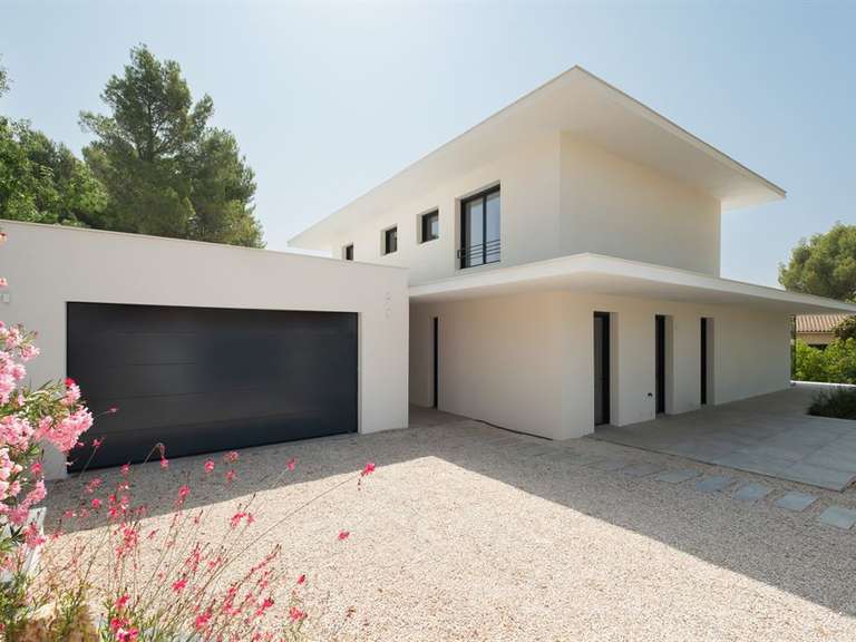 House Castelnau-le-Lez - 4 bedrooms - 300m²