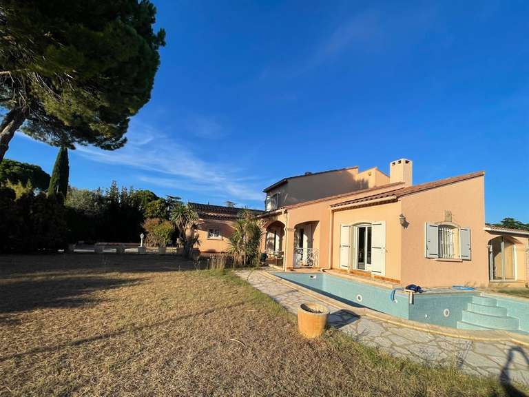 House Castelnau-le-Lez - 4 bedrooms - 245m²