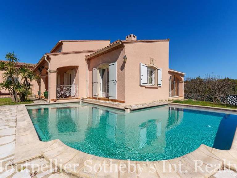 House Castelnau-le-Lez - 4 bedrooms - 255m²