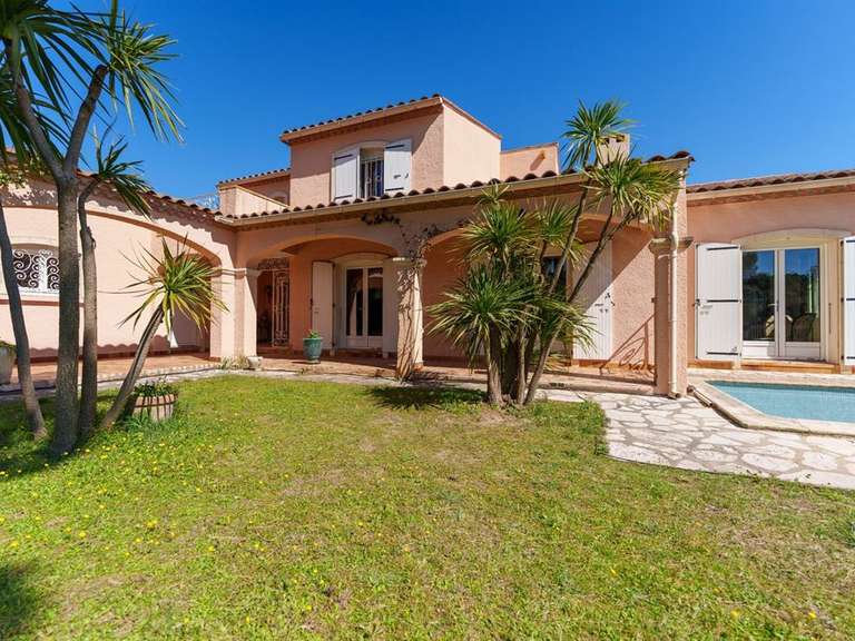 House Castelnau-le-Lez - 4 bedrooms - 255m²