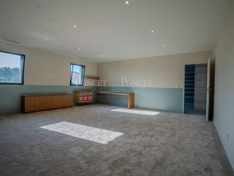 Maison Castelnau-le-Lez - 6 chambres - 400m²