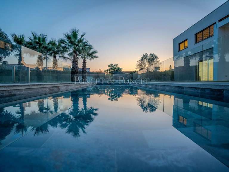 Maison Castelnau-le-Lez - 6 chambres - 400m²