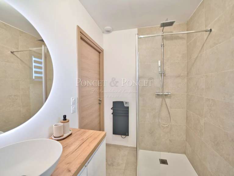 Maison Castelnau-le-Lez - 5 chambres - 135m²