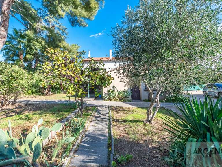 Maison Castelnau-le-Lez - 5 chambres - 165m²