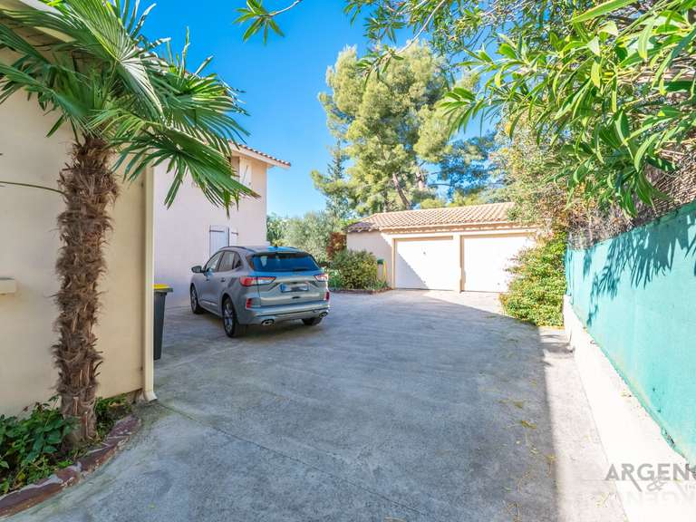 Maison Castelnau-le-Lez - 5 chambres - 165m²