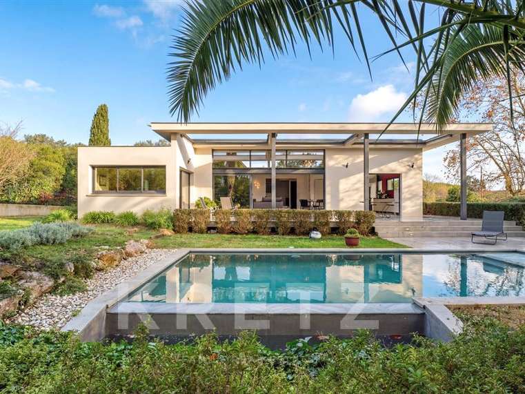 Maison Castelnau-le-Lez - 4 chambres - 215m²