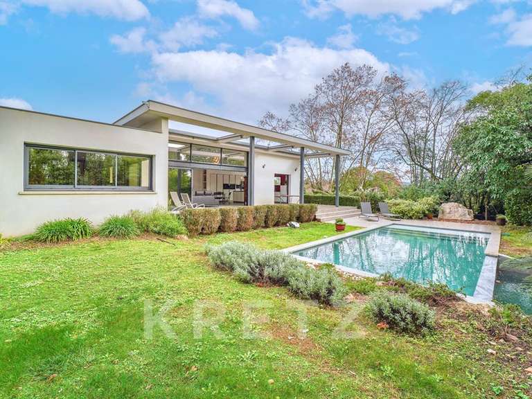 Maison Castelnau-le-Lez - 4 chambres - 215m²