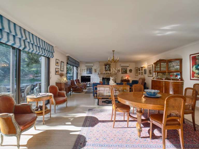 Maison Castelnau-le-Lez - 6 chambres - 260m²