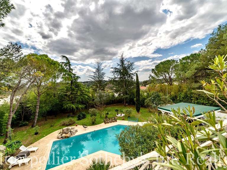 House Castelnau-le-Lez - 4 bedrooms - 230m²