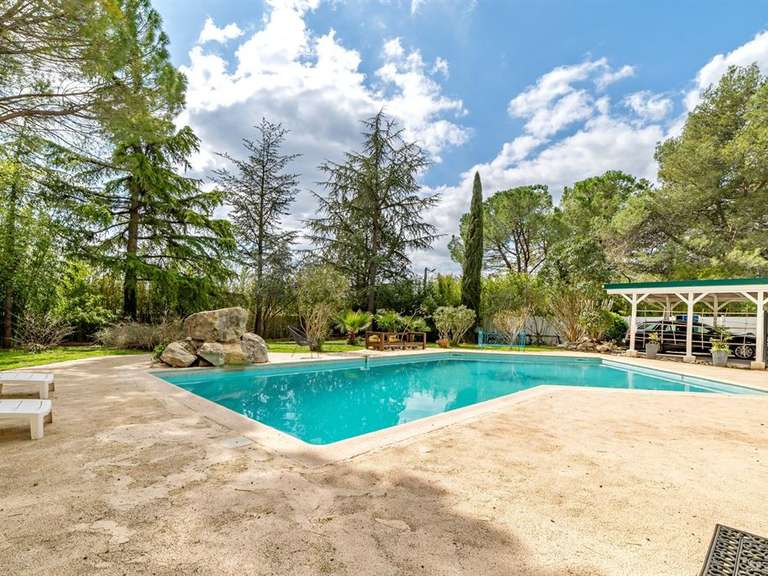 Maison Castelnau-le-Lez - 4 chambres - 230m²