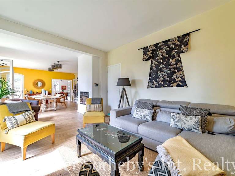 House Castelnau-le-Lez - 4 bedrooms - 230m²