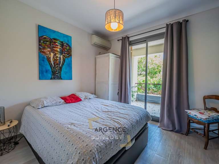 Maison Castelnau-le-Lez - 4 chambres - 195m²