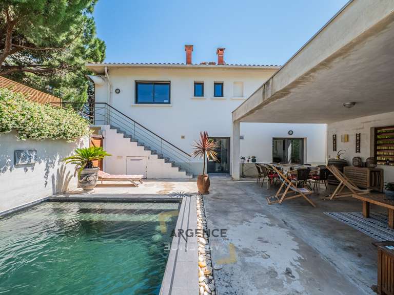 Maison Castelnau-le-Lez - 4 chambres - 195m²