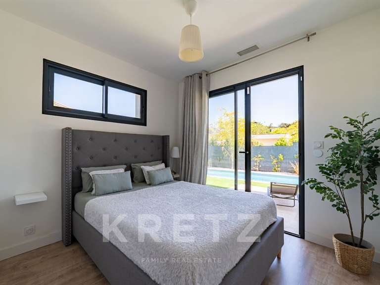 House Castelnau-le-Lez - 4 bedrooms - 135m²