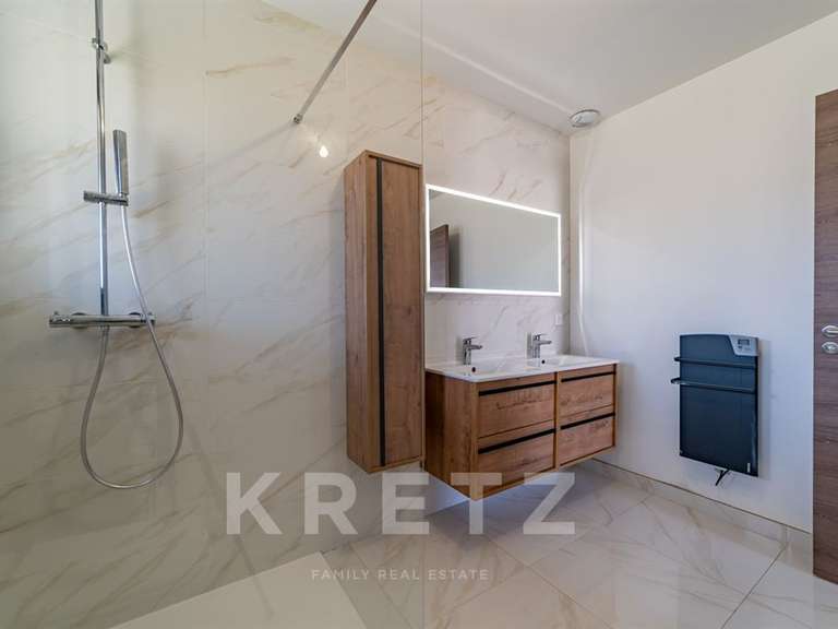 Maison Castelnau-le-Lez - 4 chambres - 135m²