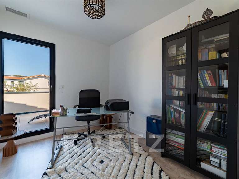 House Castelnau-le-Lez - 4 bedrooms - 135m²
