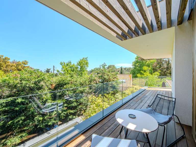 Maison Castelnau-le-Lez - 5 chambres - 313m²