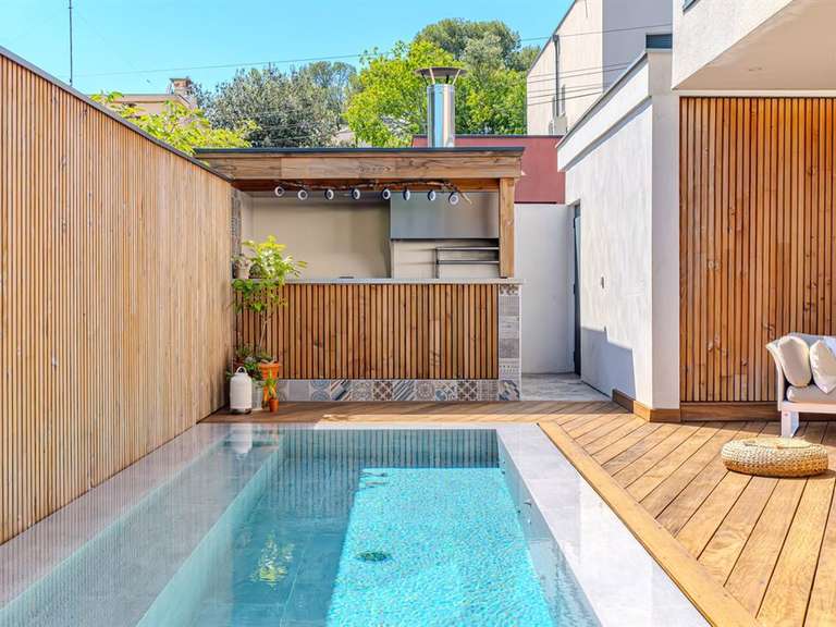 Maison Castelnau-le-Lez - 5 chambres - 313m²