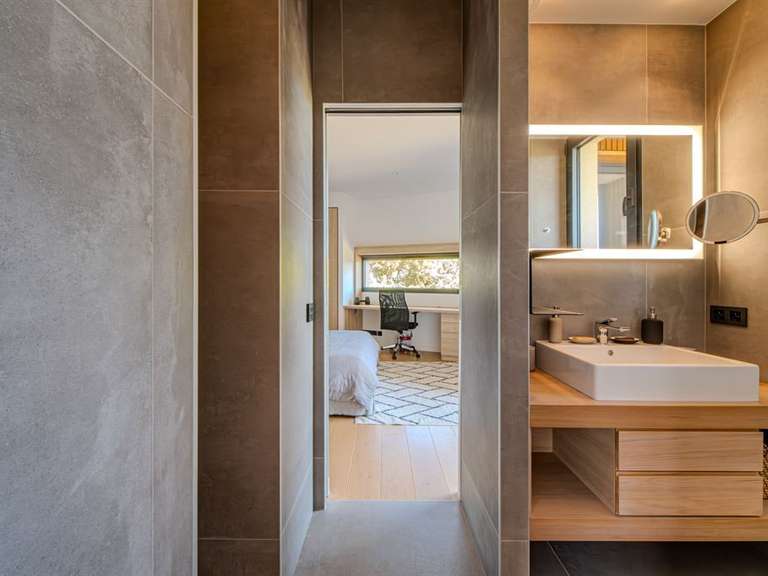 Maison Castelnau-le-Lez - 5 chambres - 313m²