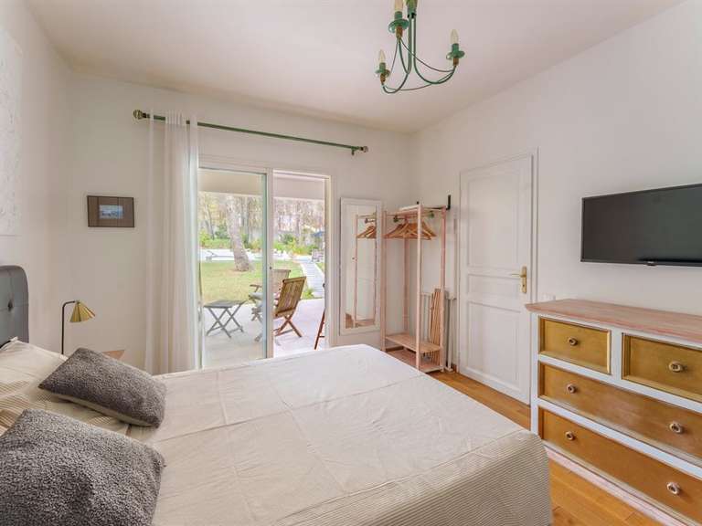 House Castelnau-le-Lez - 5 bedrooms - 269m²