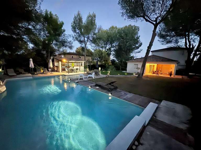 House Castelnau-le-Lez - 5 bedrooms - 269m²