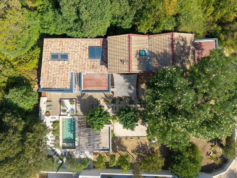 Maison Castelnau-le-Lez - 3 chambres - 173m²