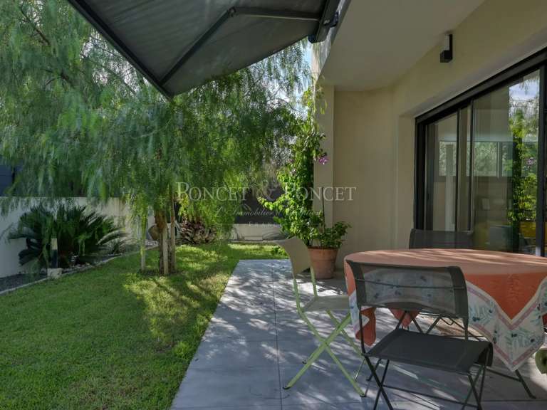 Maison Castelnau-le-Lez - 4 chambres - 340m²