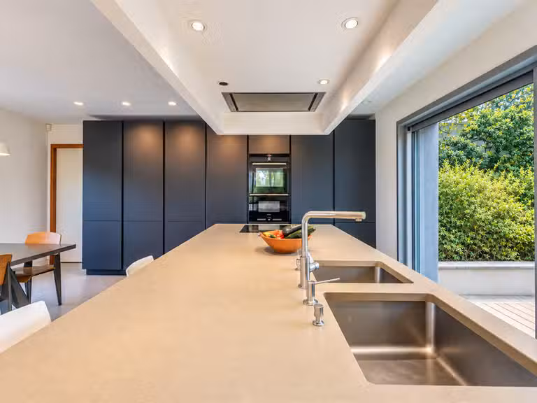 Maison Castelnau-le-Lez - 6 chambres - 248m²