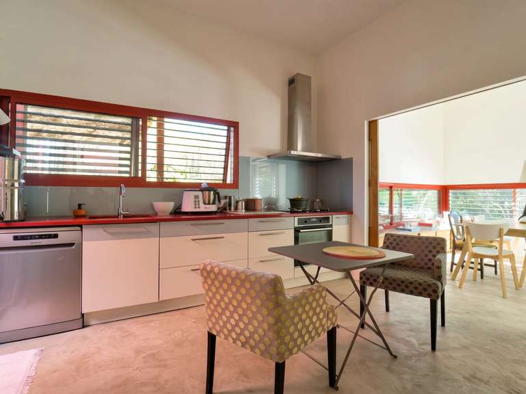 Maison Castelnau-le-Lez - 5 chambres - 221m²
