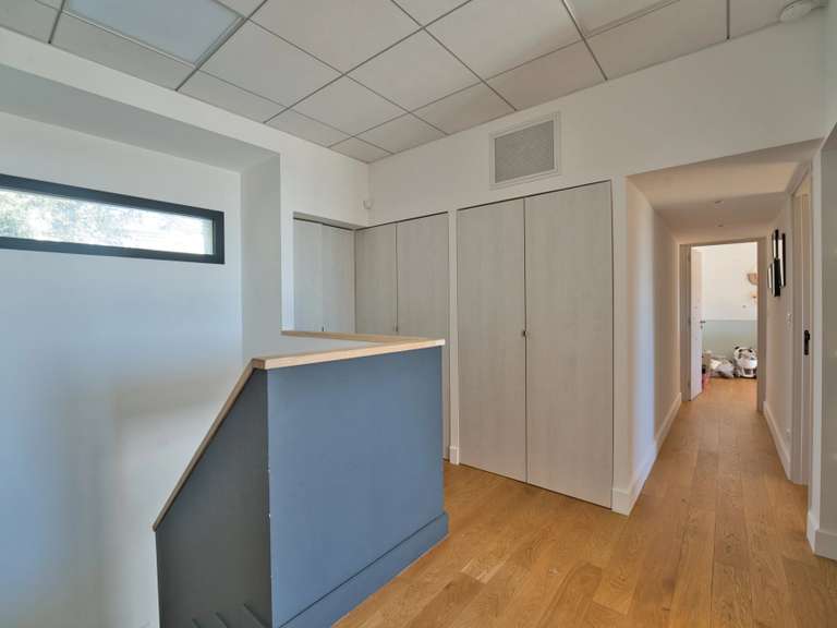 Maison Castelnau-le-Lez - 4 chambres - 245m²