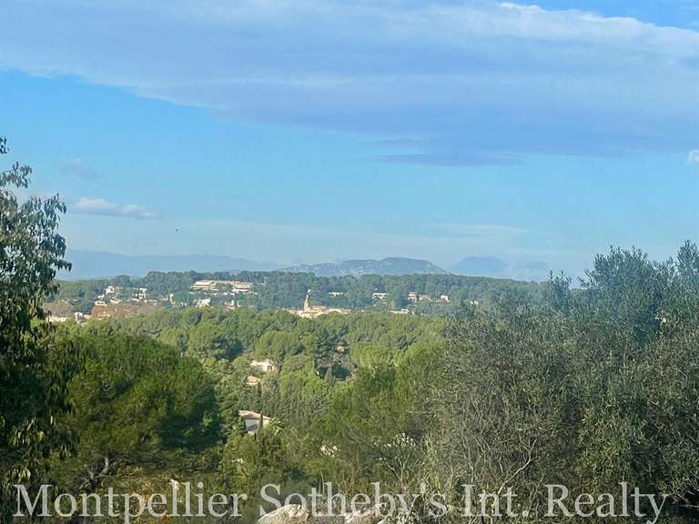 Terrain Castelnau-le-Lez - 1585m²