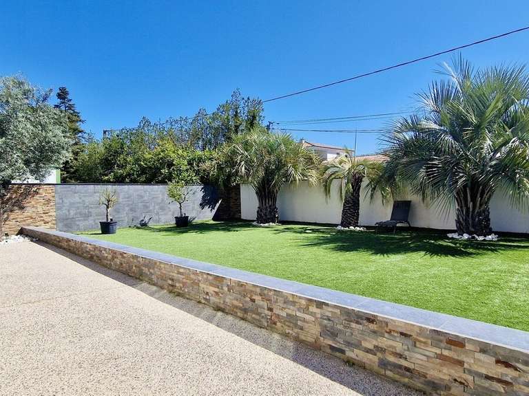 Villa Castelnau-le-Lez - 4 chambres - 218m²