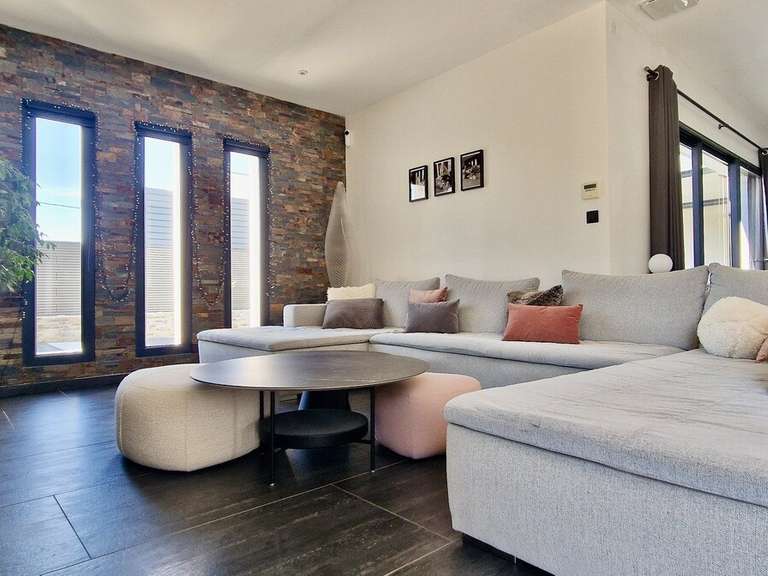 Villa Castelnau-le-Lez - 4 chambres - 218m²