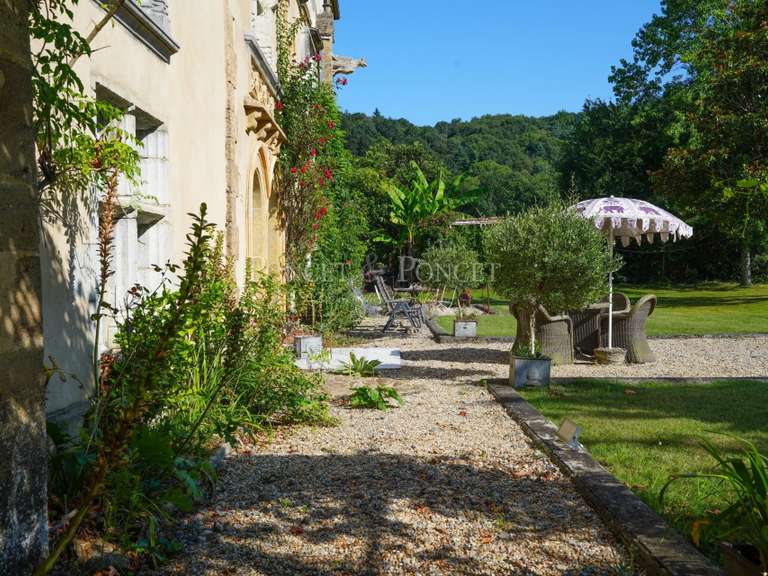 Château Castelnau-Magnoac - 10 chambres - 750m²
