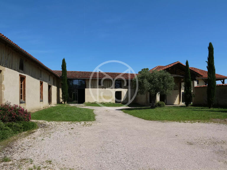 Vente Maison Castelnau-Magnoac - 8 chambres