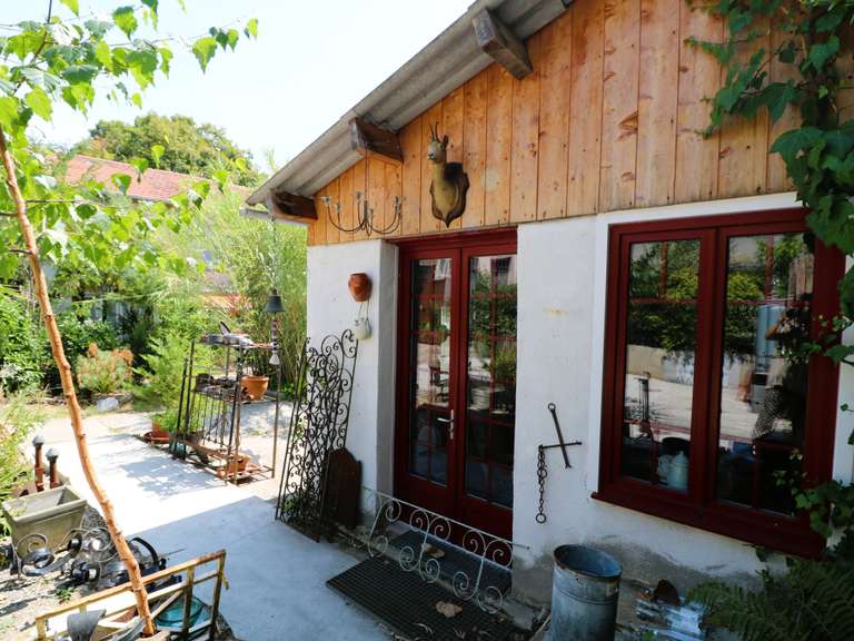 Maison Castelnau-Magnoac - 2 chambres - 238m²