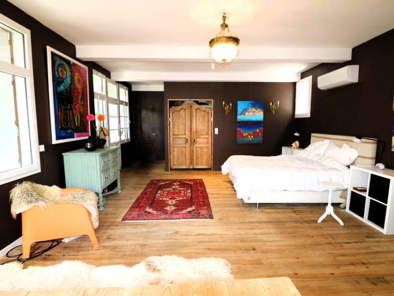 Maison Castelnau-Magnoac - 2 chambres - 238m²