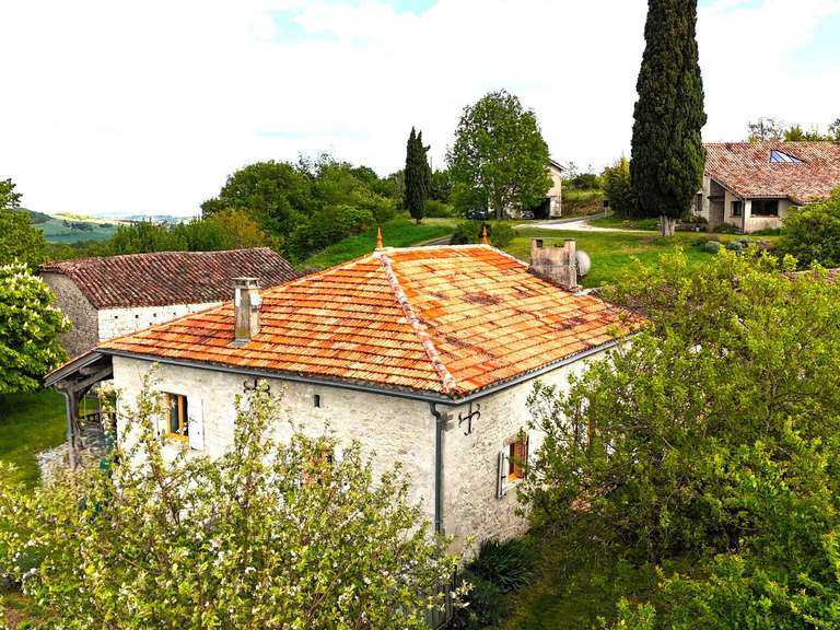 Maison Castelnau-Montratier - 5 chambres - 220m²