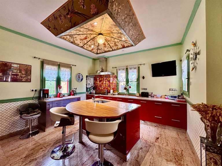 Maison Castelnaud-la-Chapelle - 5 chambres - 290m²