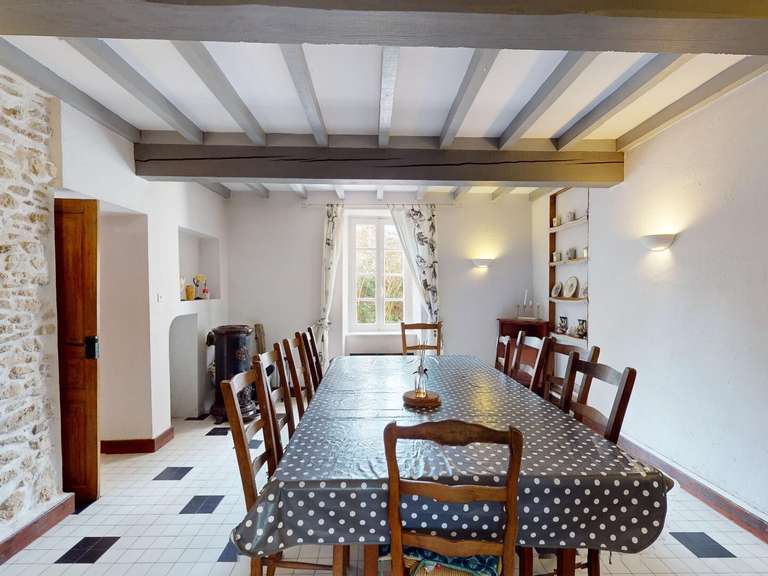 Bien atypique Castelnaudary - 12 chambres - 567m²