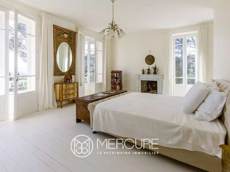 Castle Castelnaudary - 7 bedrooms - 340m²